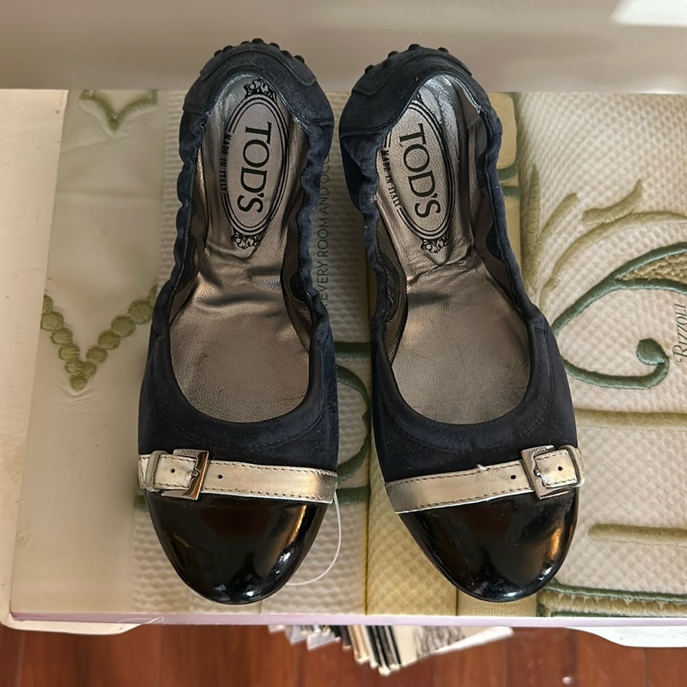 Tod’s scrunch ballet flat size 36.5 (us:6)